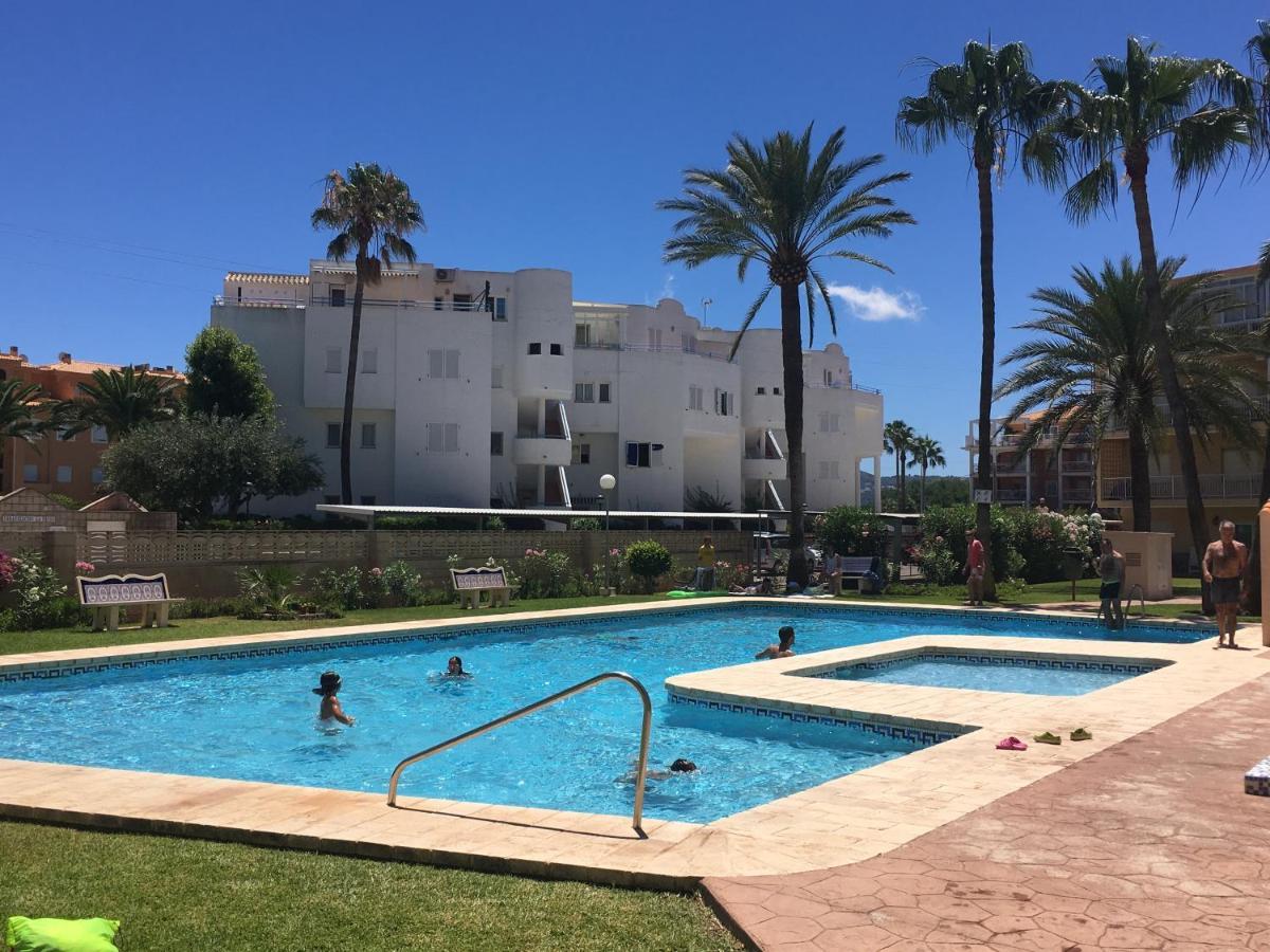 Piso Los Angeles - 1Ra Linea De Playa Apartman Denia Kültér fotó